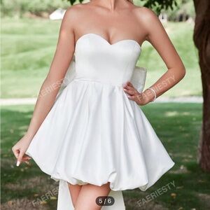 Elegant White Strapless Bubble Dress w/Bow